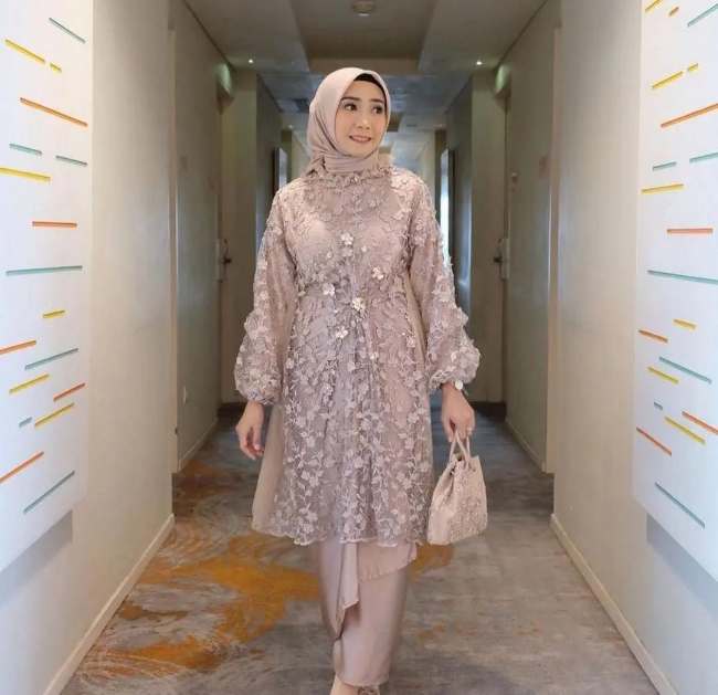 Kebaya Hijab Model Dress