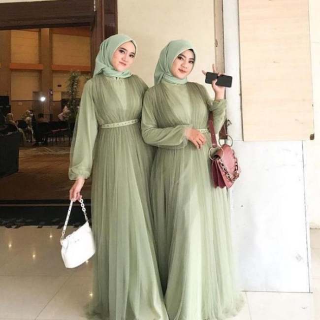 Outfit Kondangan Dress Sage Green