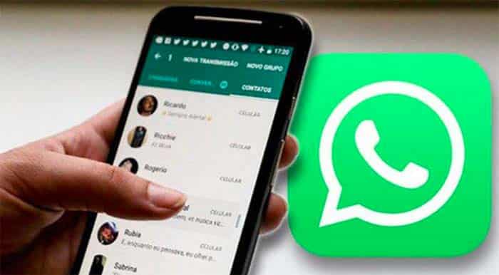 Risiko Penggunaan Social Spy WhatsApp