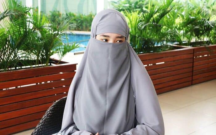 Hijab Inara Rusli Cadar