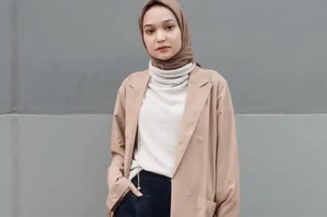 Hijab Segi Empat Lilit Tanpa Menutup Punggung