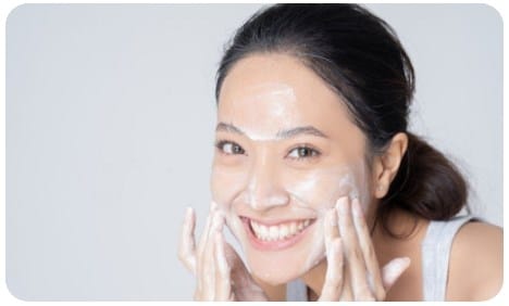 Eksfoliasi dengan Facial Wash