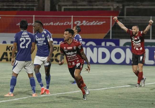Preview Bali United vs Persik